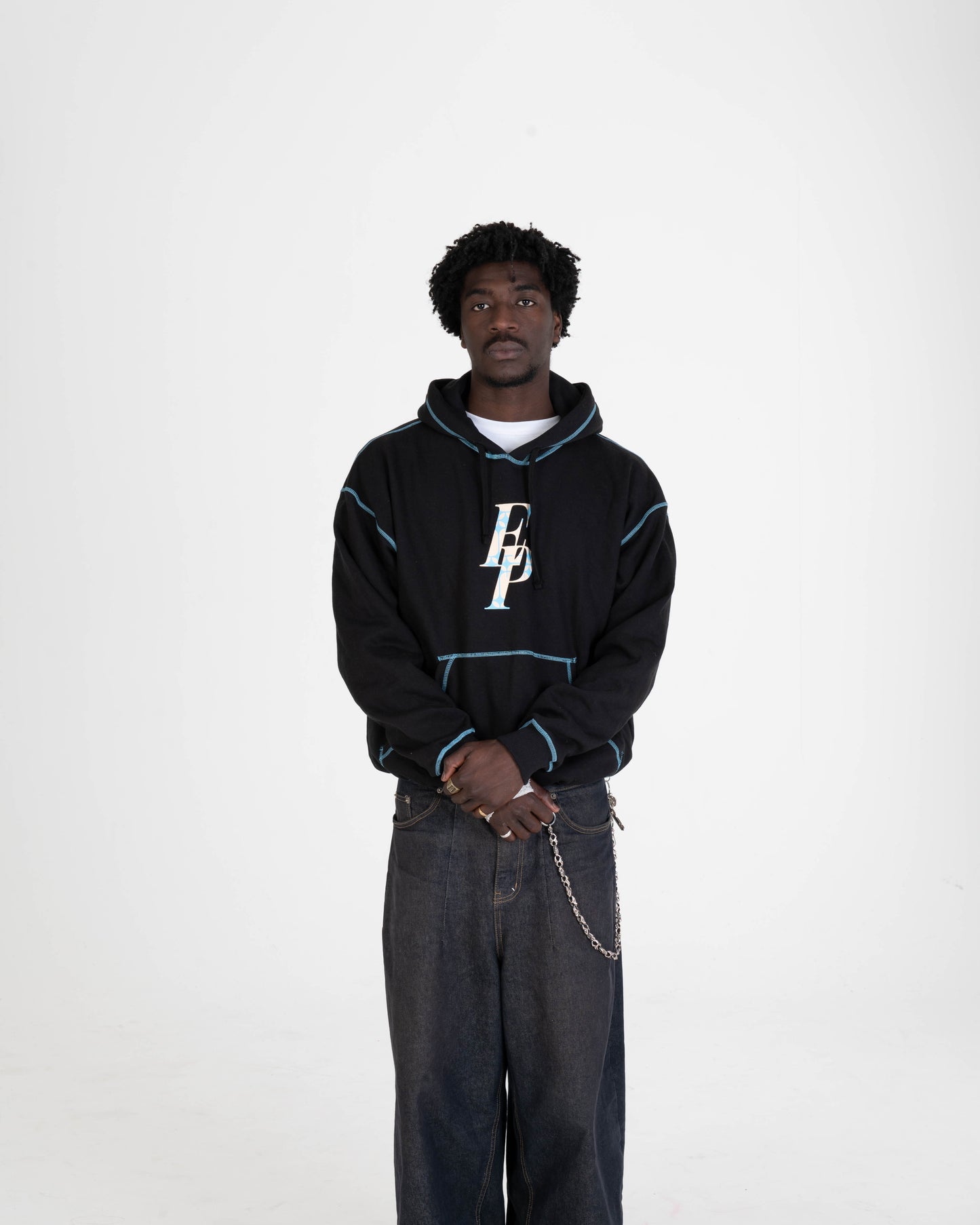 BLACK PERFECT WORLD HOODIE